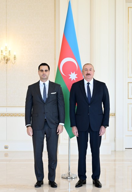 İlham Əliyev Slovakiyanın yeni səfirinin etimadnaməsini qəbul edib - FOTOLAR