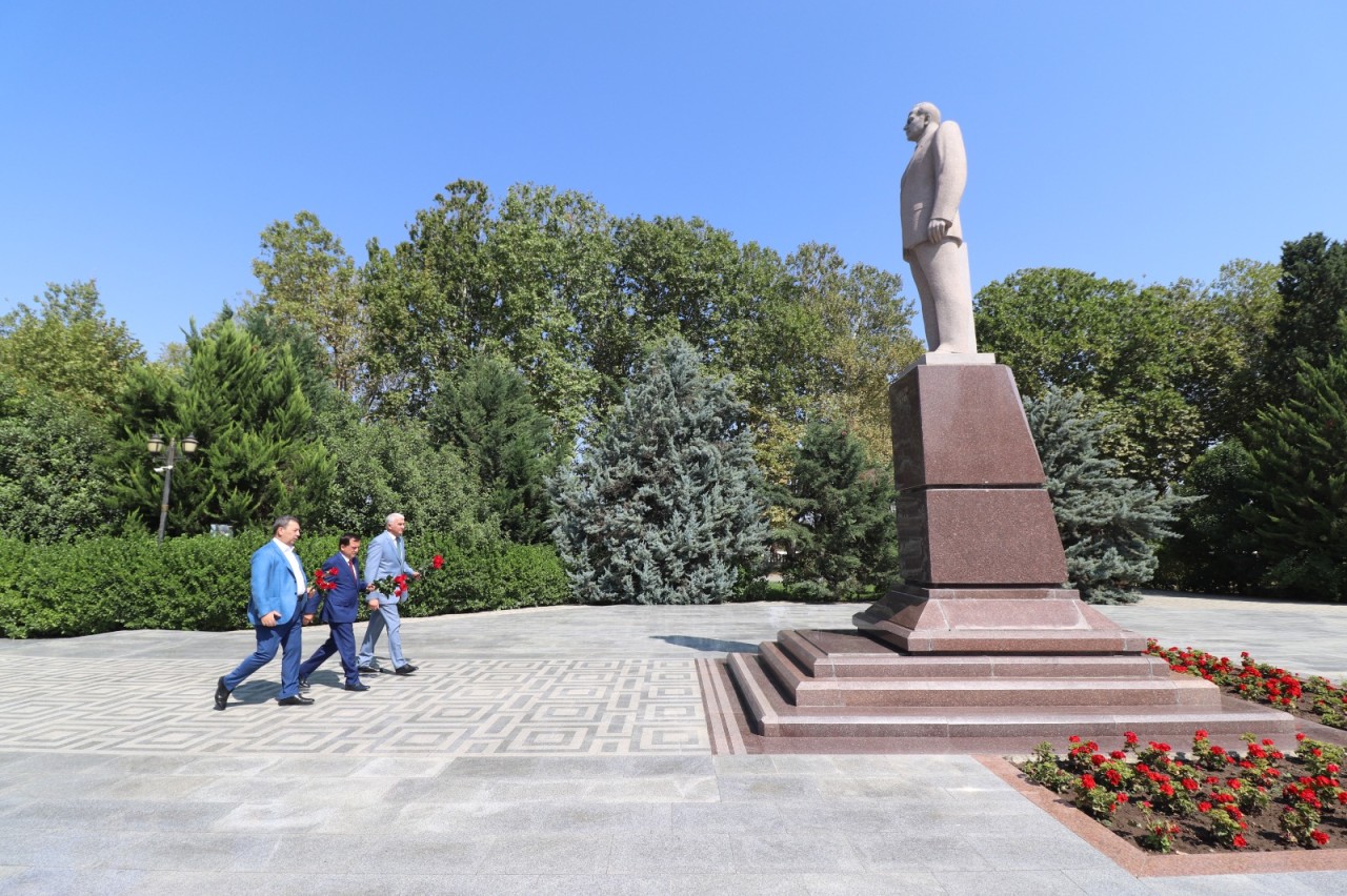 Qazaxda “Azərbaycan diplomatiyasının tarixi qələbəsi” mövzusunda konfrans keçirilib - FOTOLAR