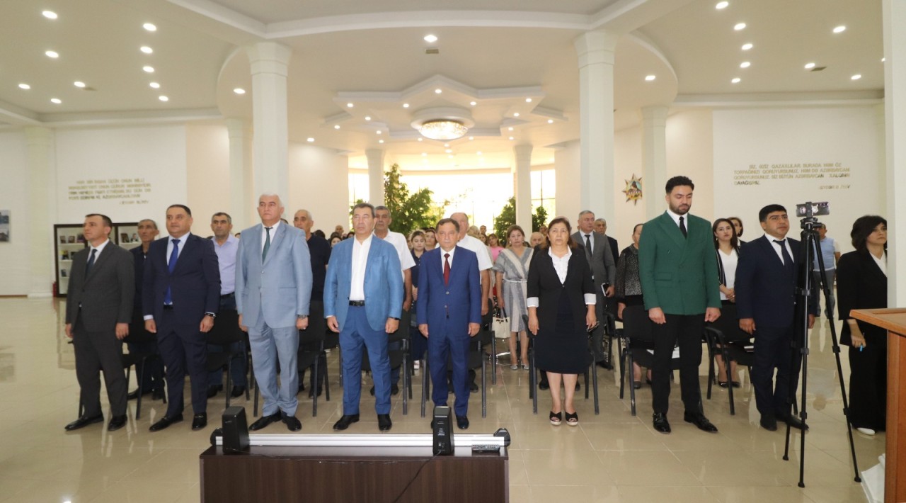 Qazaxda “Azərbaycan diplomatiyasının tarixi qələbəsi” mövzusunda konfrans keçirilib - FOTOLAR