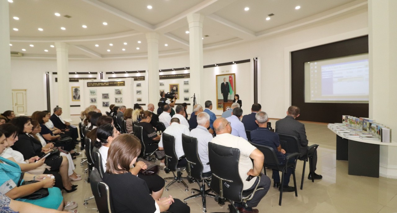 Qazaxda “Azərbaycan diplomatiyasının tarixi qələbəsi” mövzusunda konfrans keçirilib - FOTOLAR