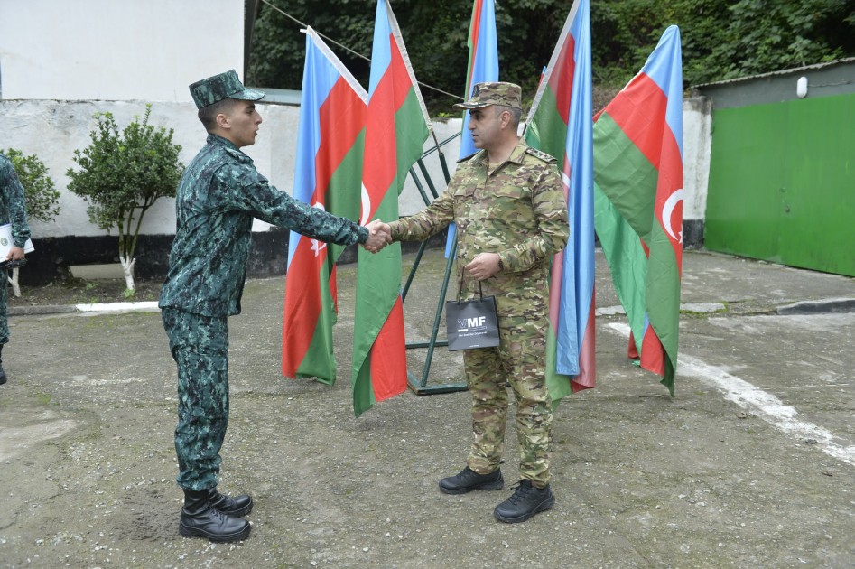 Hərbi prokuror DSX-nin hərbi qulluqçuları ilə görüşdü - FOTOLAR