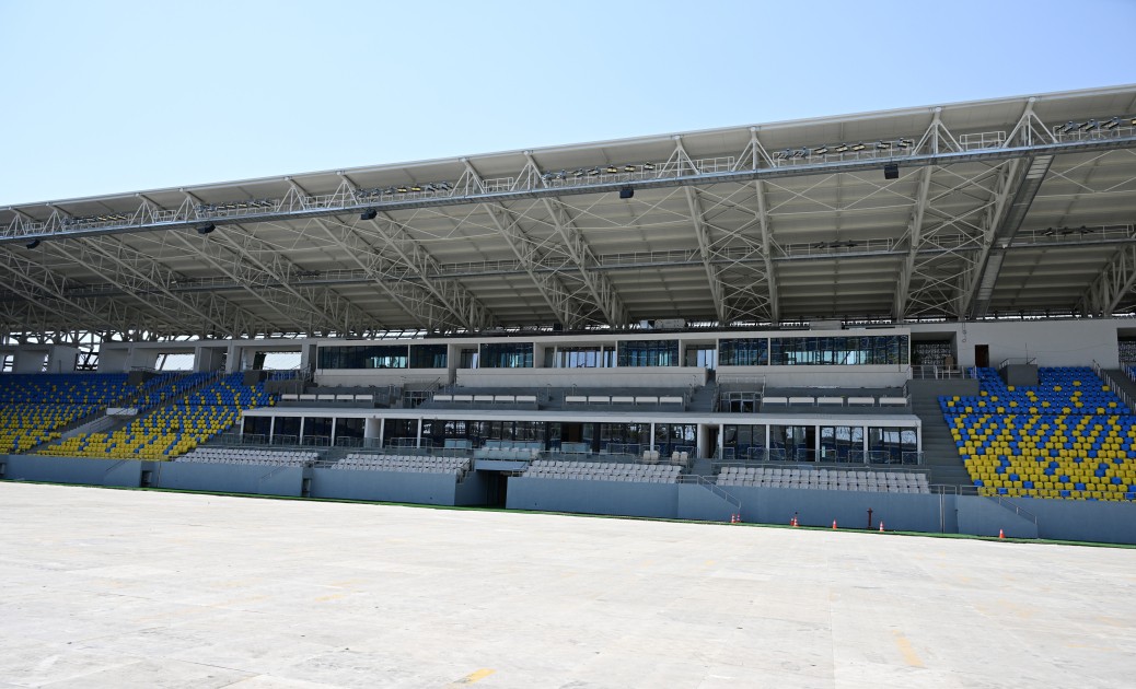 Prezident və birinci xanım Gəncə şəhər stadionunda - FOTOLAR (YENİLƏNİB)
