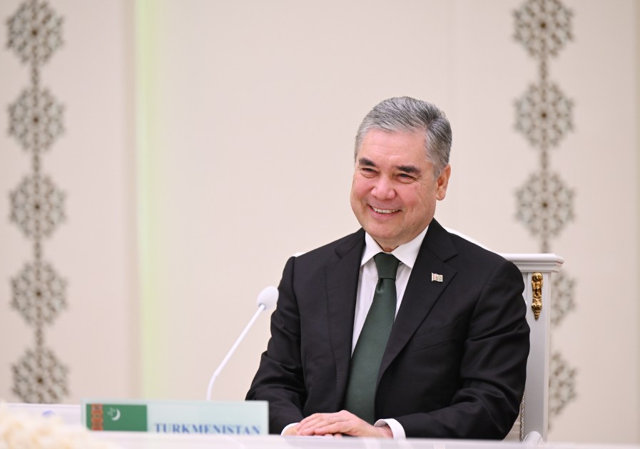 İlham Əliyevin Berdiməhəmmədovla geniş tərkibdə görüşü oldu - FOTOLAR (YENİLƏNİB)