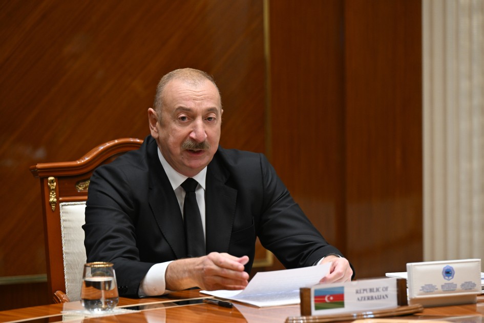 Liderlərin yüksəksəviyyəli görüşü keçirildi - FOTOLAR (YENİLƏNİB)