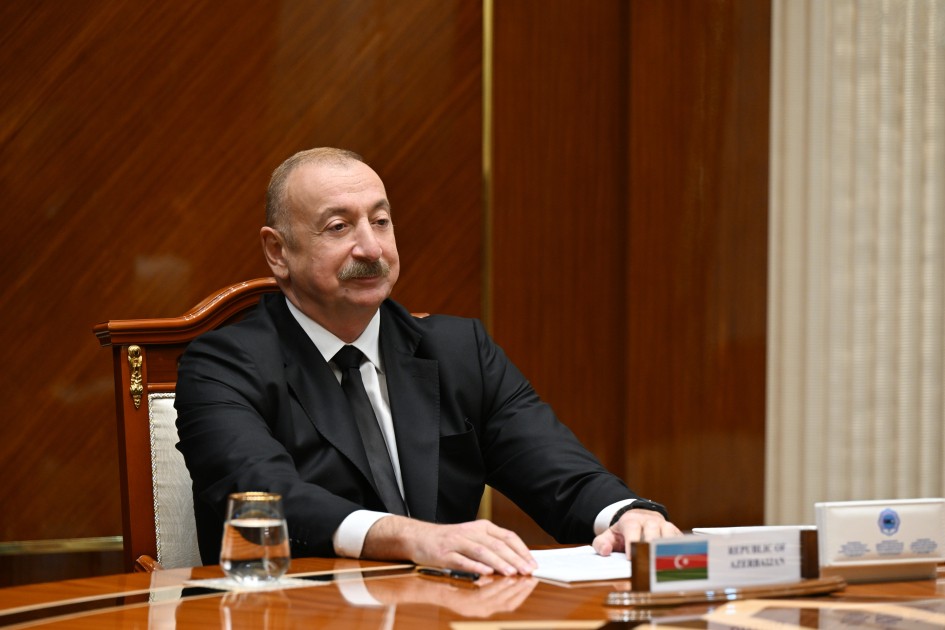 Liderlərin yüksəksəviyyəli görüşü keçirildi - FOTOLAR (YENİLƏNİB)