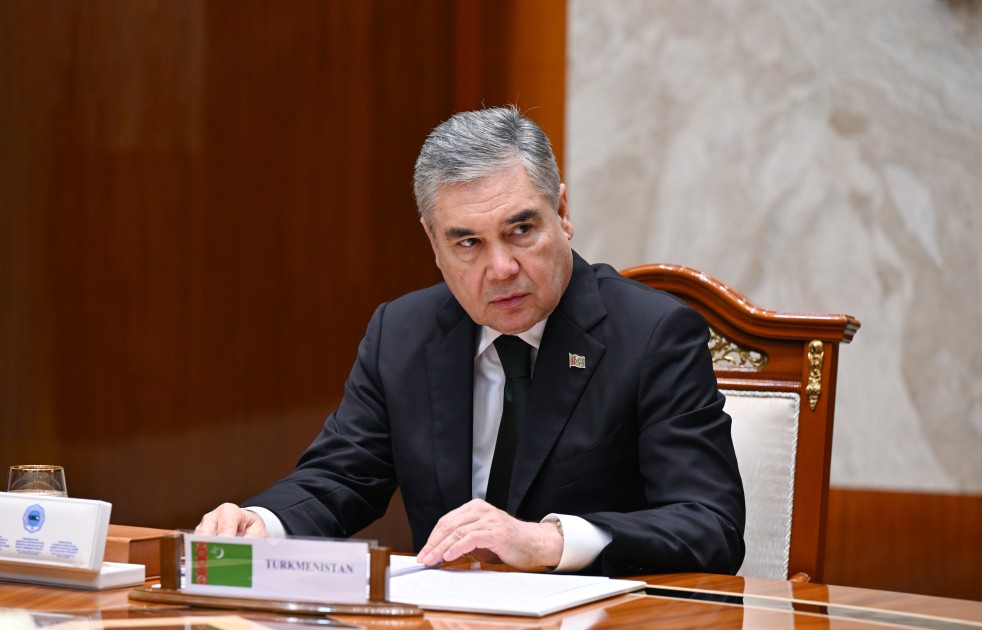 Liderlərin yüksəksəviyyəli görüşü keçirildi - FOTOLAR (YENİLƏNİB)