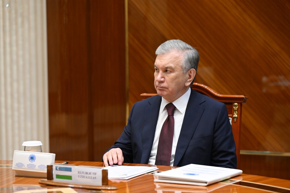 Liderlərin yüksəksəviyyəli görüşü keçirildi - FOTOLAR (YENİLƏNİB)