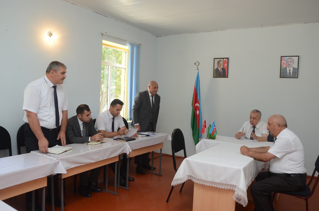 Malik İsaqov səyyar qəbul keçirdi - FOTOLAR