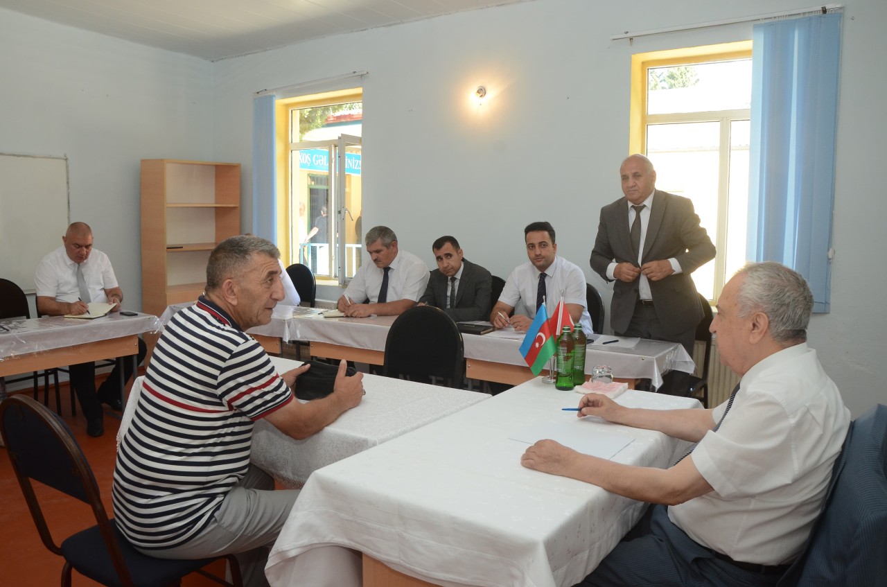 Malik İsaqov səyyar qəbul keçirdi - FOTOLAR