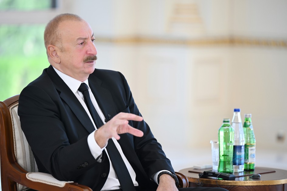 Prezident “Əl-Ərəbiyyə” telekanalına müsahibə verib - TAM MƏTN