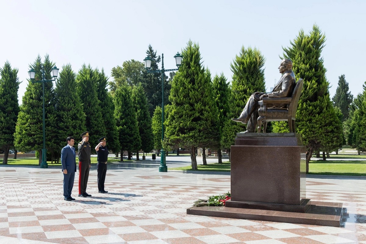 Vilayət Eyvazov Xaçmazda vətəndaş qəbulu və sıra baxışı keçirib - VİDEO (FOTOLAR)