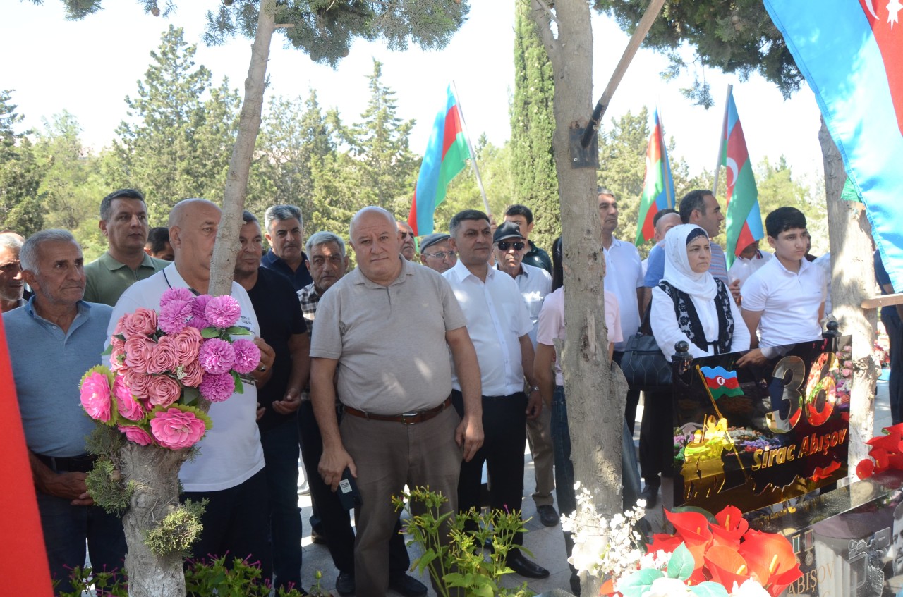 Şəhid jurnalist Siracın doğum günü qeyd olundu - FOTOLAR