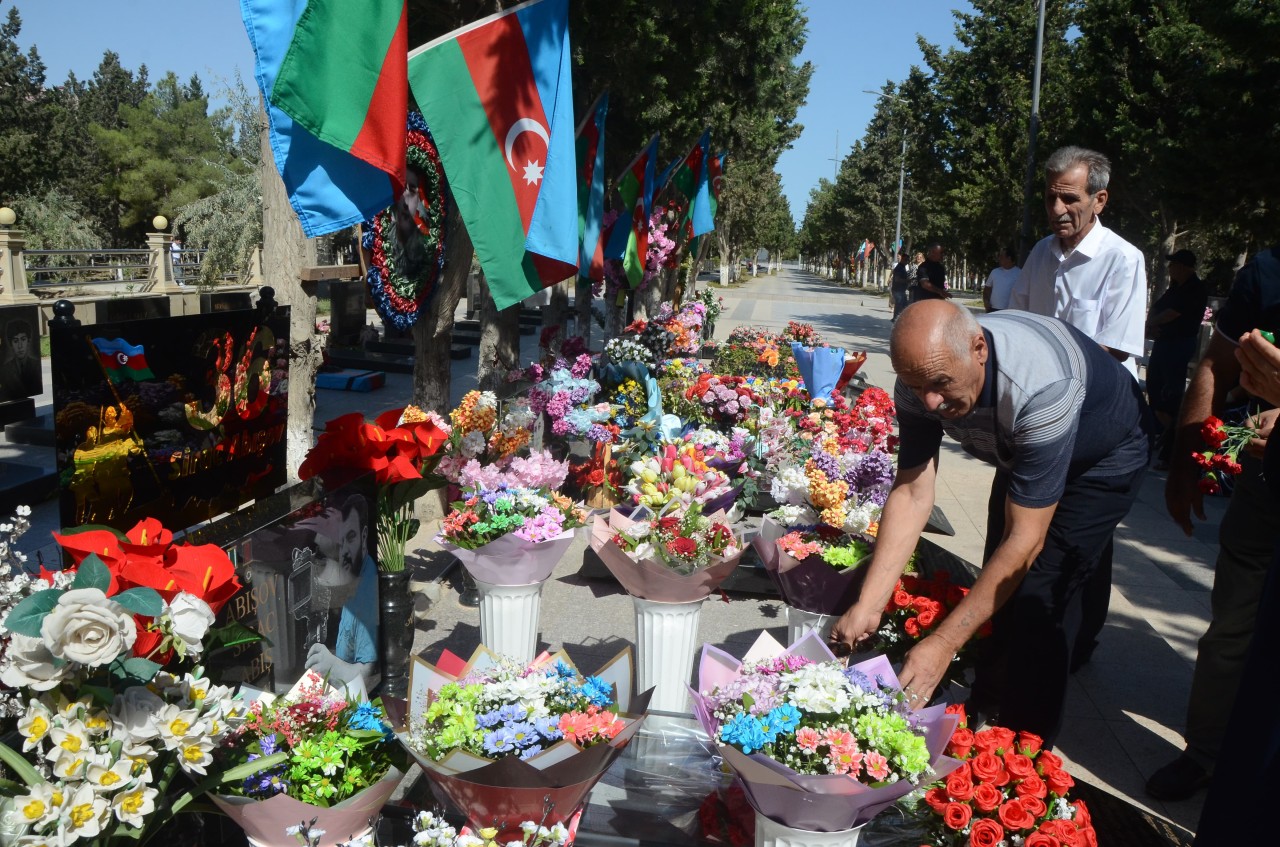 Şəhid jurnalist Siracın doğum günü qeyd olundu - FOTOLAR