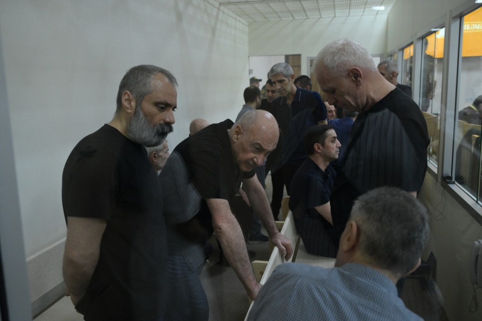 Ağdam və Füzulidə tikililərin daşınması faktını etiraf etdi - MƏHKƏMƏ