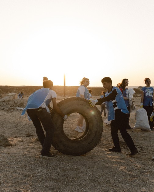 Leyla və Arzu Əliyeva təmizlik aksiyasına qoşuldular - FOTOLAR