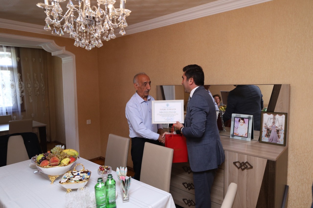 YAP Gəncə şəhər təşkilatının veteran üzvünün 90 illik yubileyi qeyd olunub - FOTOLAR