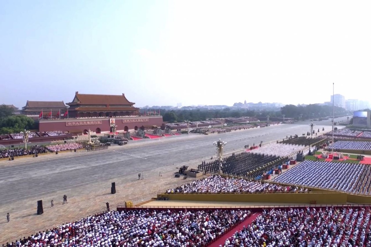 Prezident və xanımı Pekindəki paradda - FOTOLAR+VİDEO