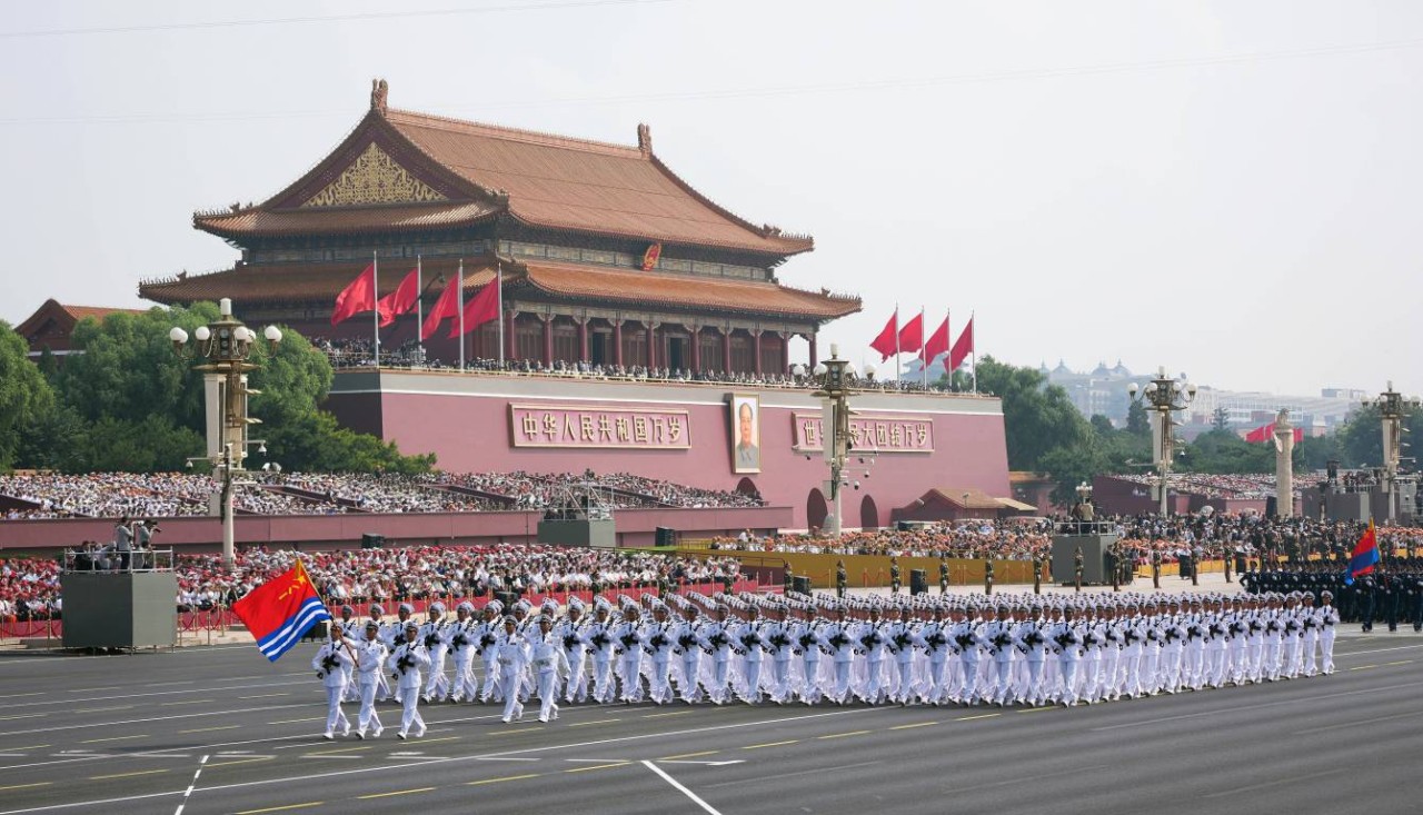 Prezident və xanımı Pekindəki paradda - FOTOLAR+VİDEO