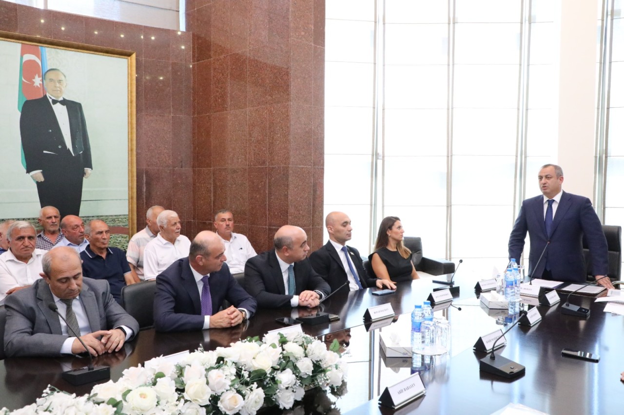 Suraxanıda Ağsaqqallar Şurasının hesabat konfransı keçirilib - FOTOLAR