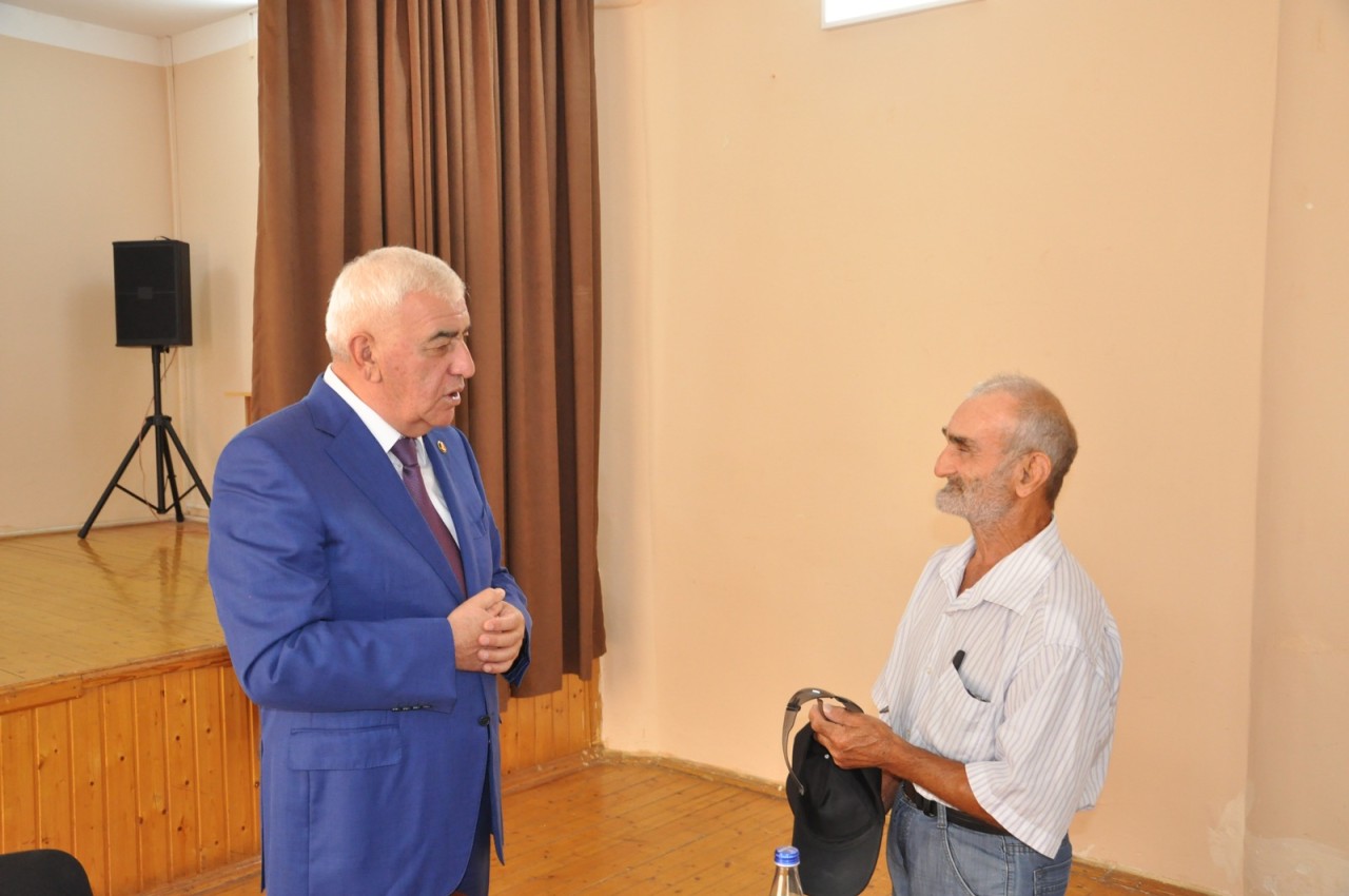 Pirallahı rayonunda səyyar qəbullar davam etdirilir - FOTOLAR