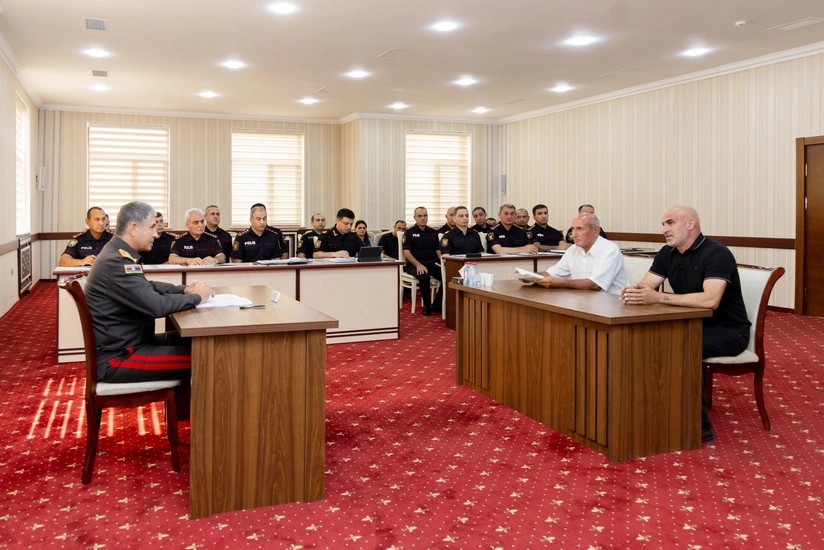 Vilayət Eyvazov Naftalanda vətəndaş qəbulu və sıra baxışı keçirdi - FOTOLAR/VİDEO