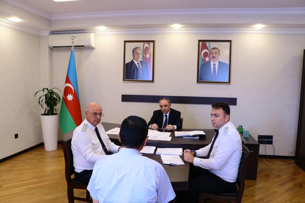 Baş prokuror Yasamalda vətəndaşları qəbul etdi - FOTOLAR