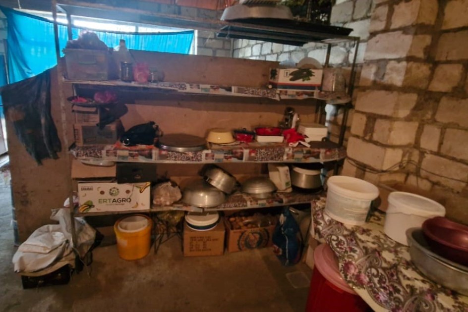 Bu kafedə istehlaka yararsız məhsullar aşkarlandı - FOTOLAR