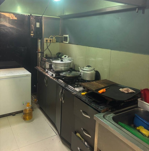 “Oligarx” restoranında nöqsanlar aşkarlandı - FOTO