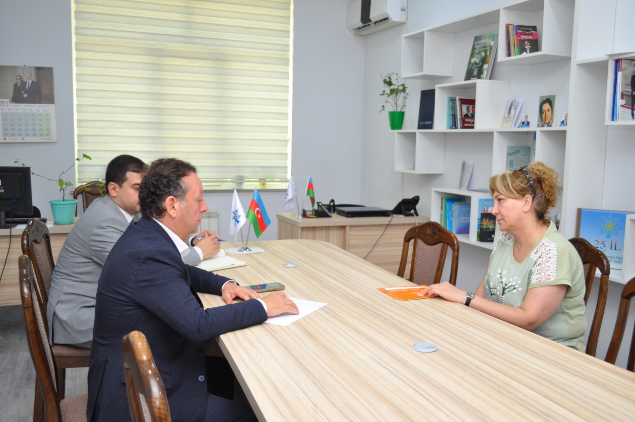 Deputat Samir Vəliyev növbəti vətəndaş qəbulu keçirdi - FOTOLAR