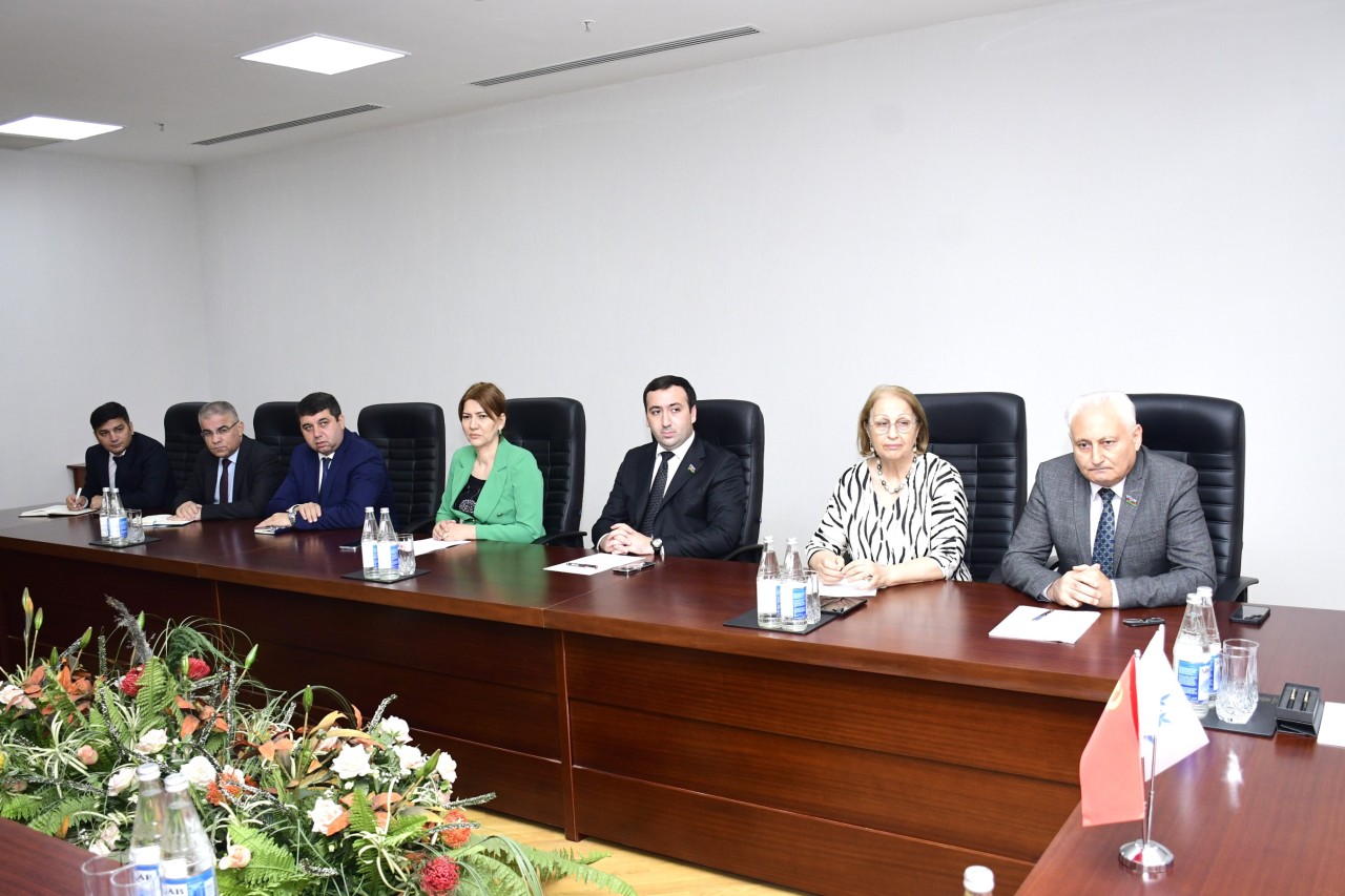 Tahir Budaqov Çinə səfər edəcək nümayəndə heyəti ilə görüş keçirdi - FOTOLAR