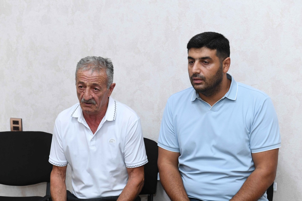 Rövşən Rzayev vətəndaşların müraciətlərini dinlədi - FOTOLAR