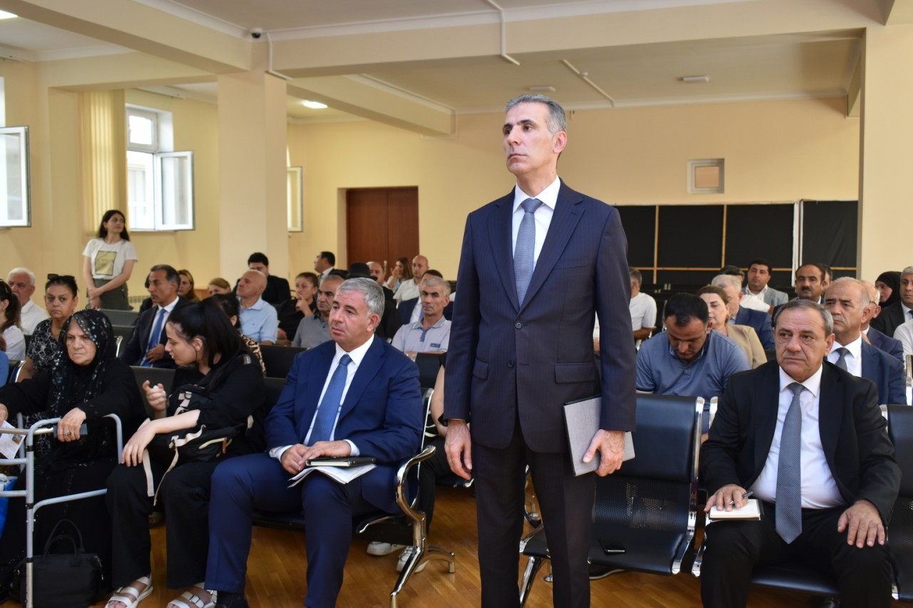 İcra başçısı Yasamal sakinləri ilə görüşdü - FOTOLAR