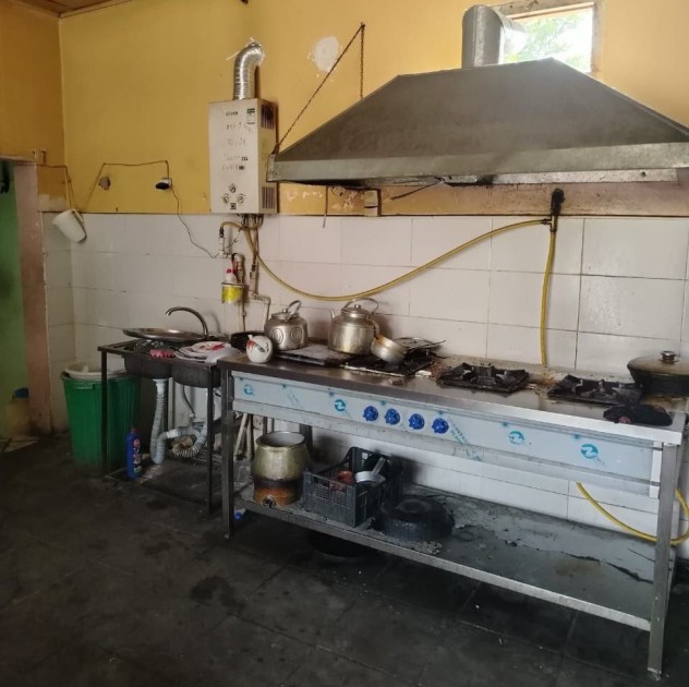 "Kəlbəcər" kafesində nöqsanlar aşkarlandı - FOTOLAR