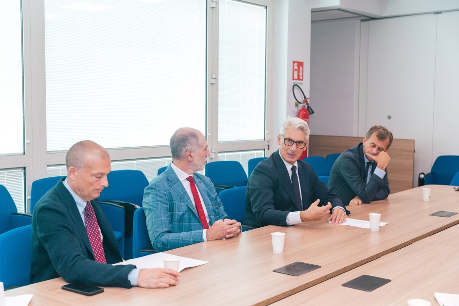 Heydər Əliyev Fondu Bambino Gesu xəstəxanası ilə anlaşma memorandumu imzaladı - FOTOLAR