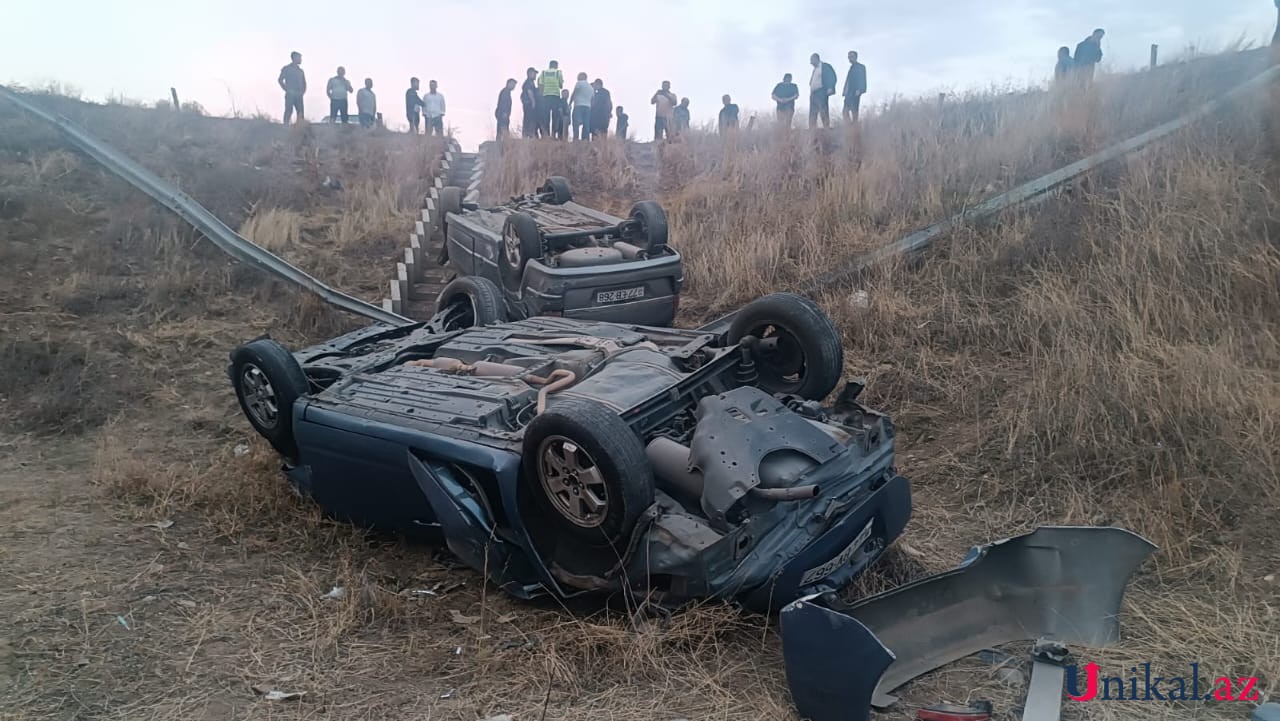 Tovuzda iki avtomobil körpüdən aşıb, xəsarət alanlar var (FOTOLAR)