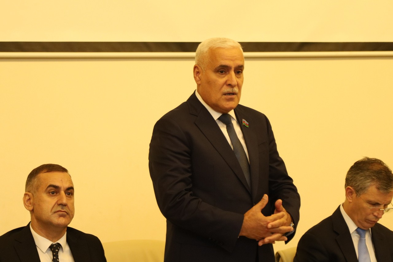 Xətai RİH-də yüksək bal toplayan gənclərlə görüş keçirilib - FOTOLAR