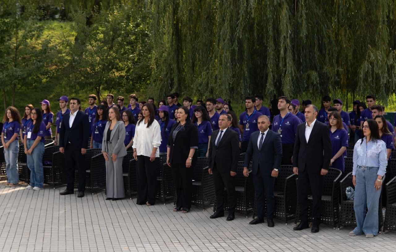 Şəhid və qazi övladları üçün “Xarıbülbül” yay düşərgəsi keçirilib - FOTOLAR