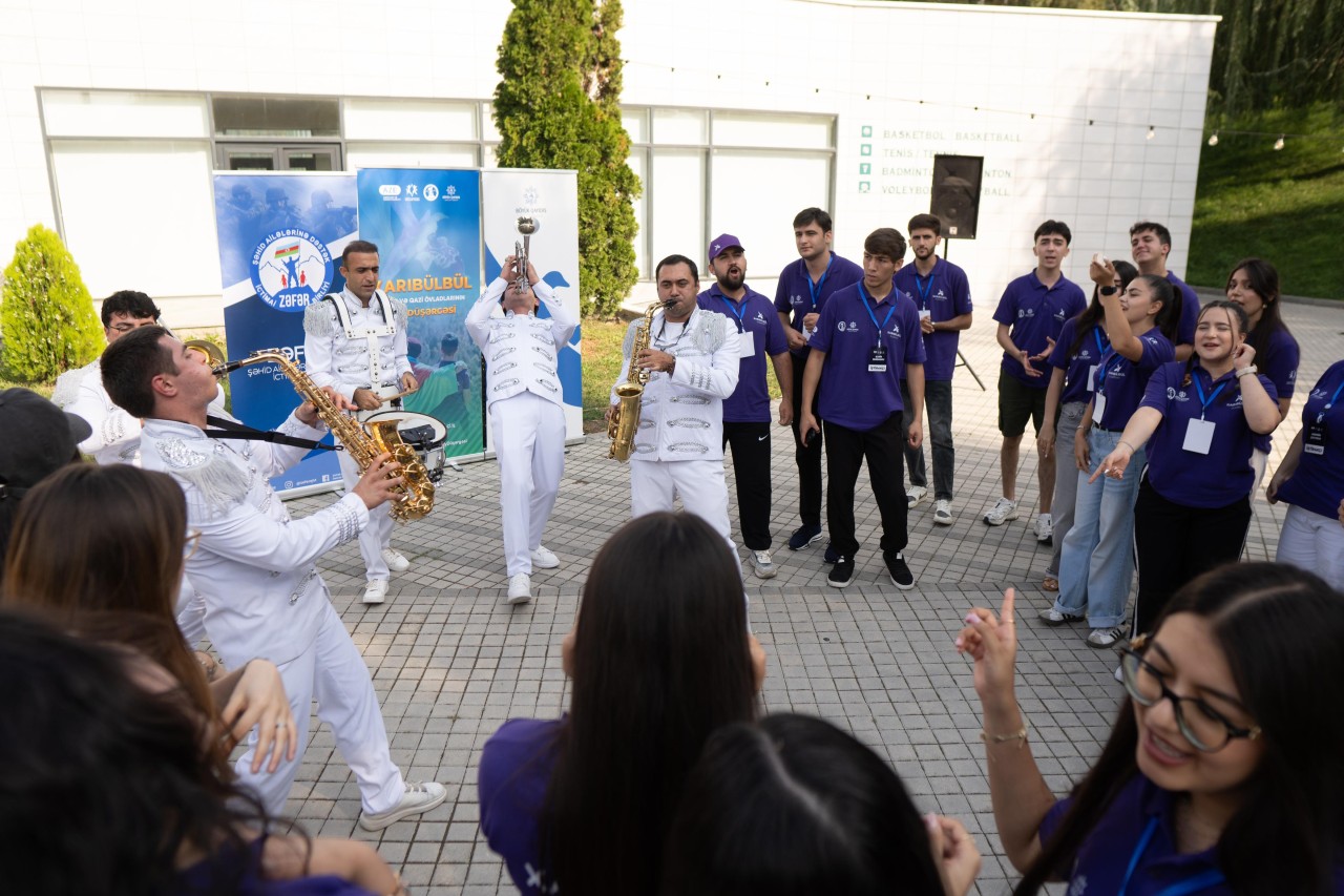 Şəhid və qazi övladları üçün “Xarıbülbül” yay düşərgəsi keçirilib - FOTOLAR