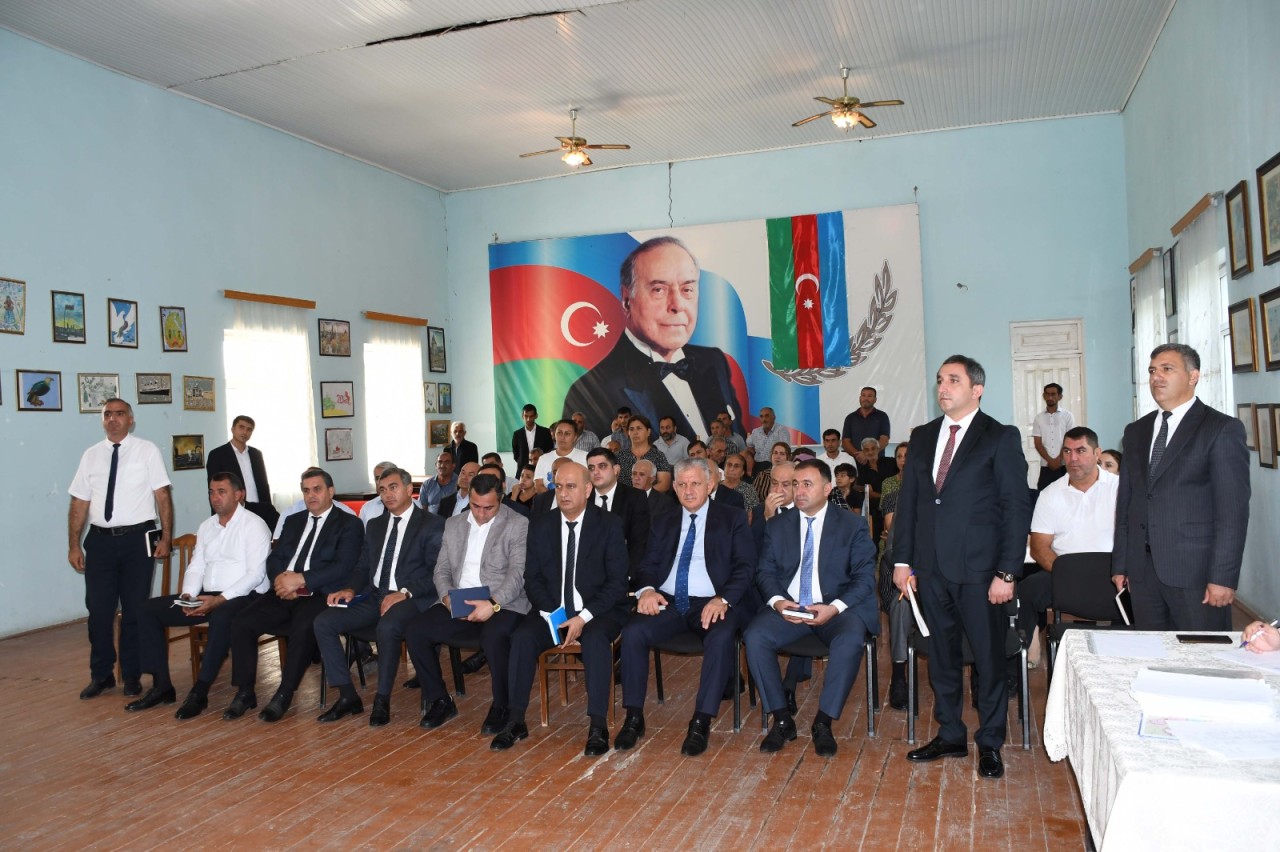 Vaqif Həsənovun növbəti səyyar qəbul-görüşü keçirilib - FOTOLAR