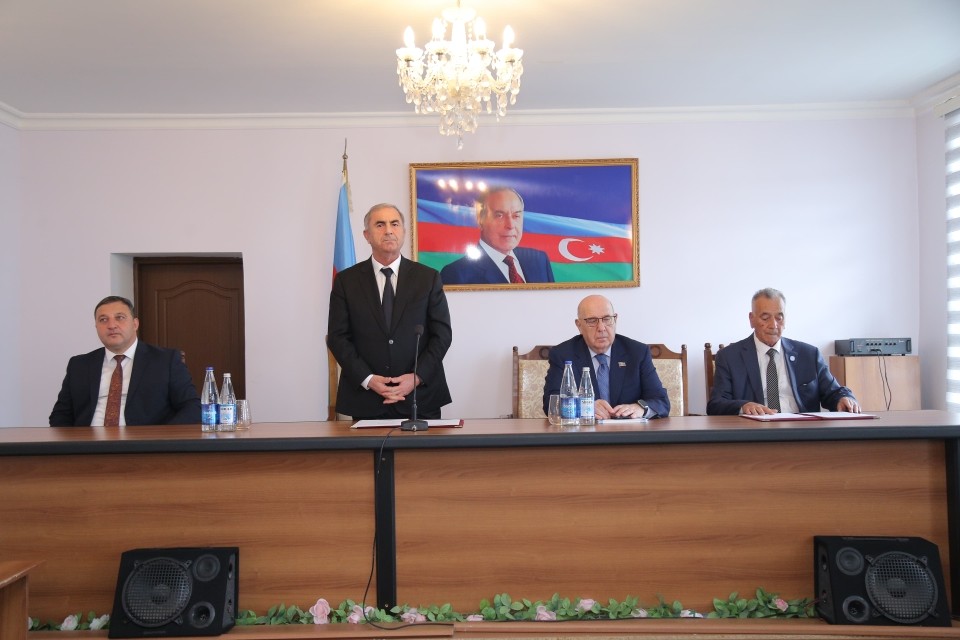 Hacıqabul Rayon Ağsaqqallar Şurasının hesabat konfransı keçirilib - FOTOLAR