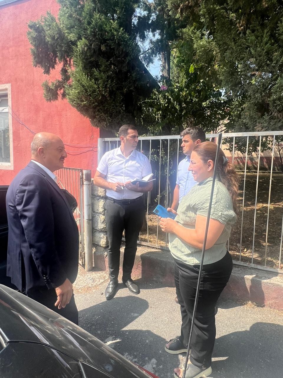 Asif Əsgərov seçicilərin problemlərini dinlədi - FOTOLAR