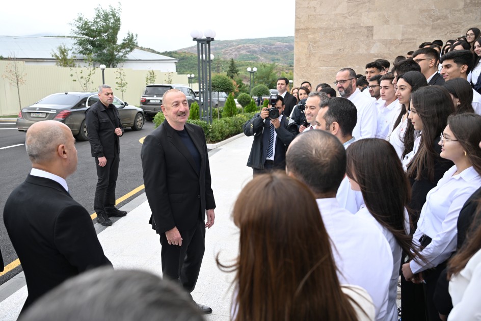 Prezident Xankəndində açılışlar etdi - FOTOLAR