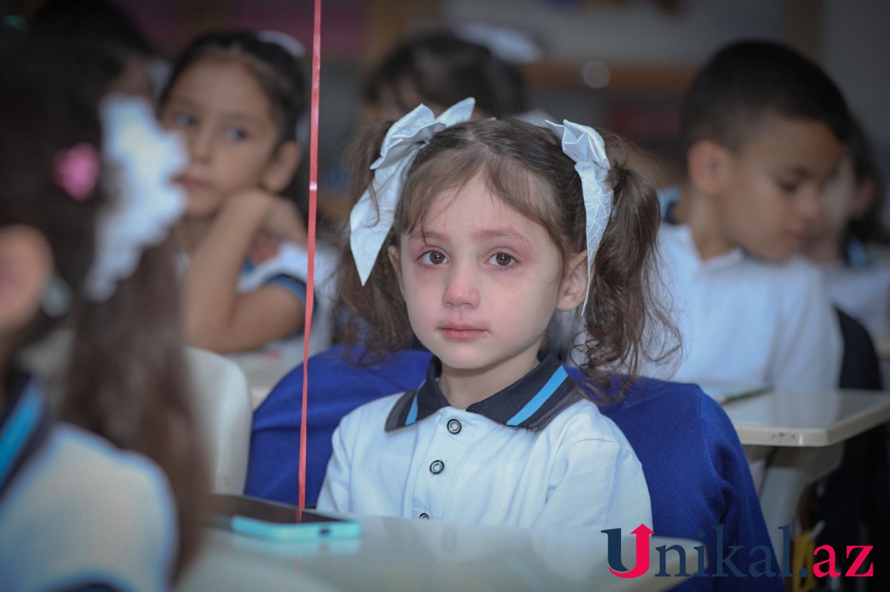 Yeni dərs ili belə başladı - FOTOREPORTAJ