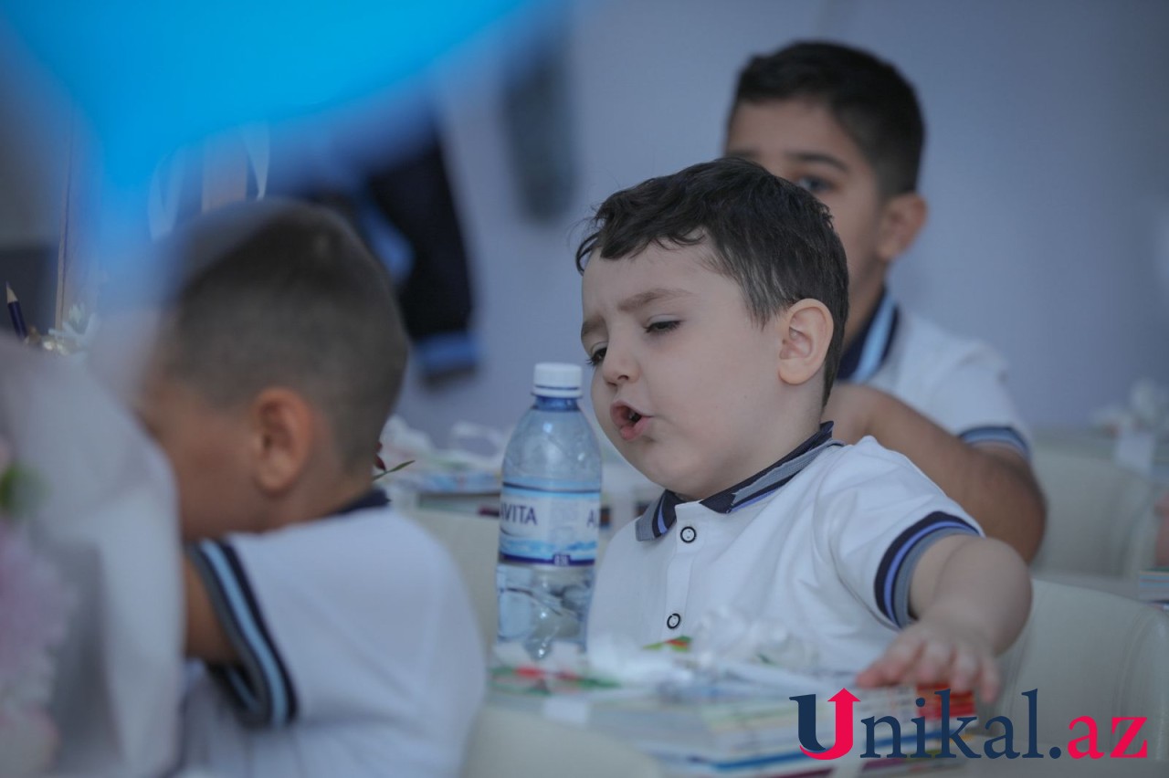 Yeni dərs ili belə başladı - FOTOREPORTAJ