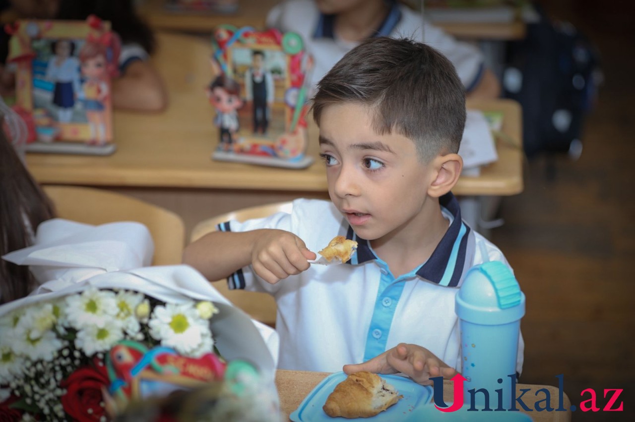 Yeni dərs ili belə başladı - FOTOREPORTAJ