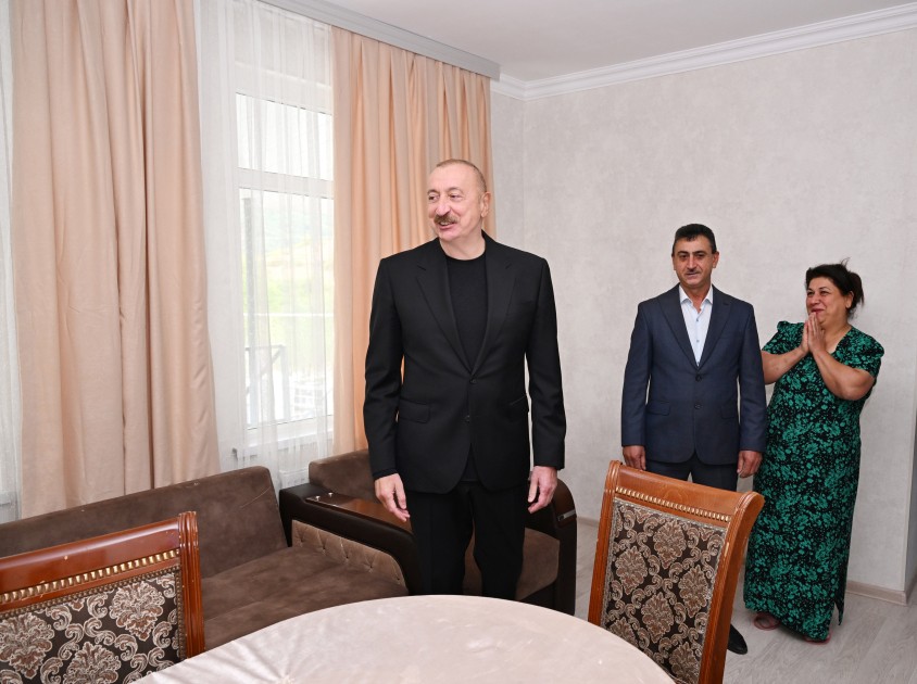 Prezident Badara kəndində olub - FOTOLAR