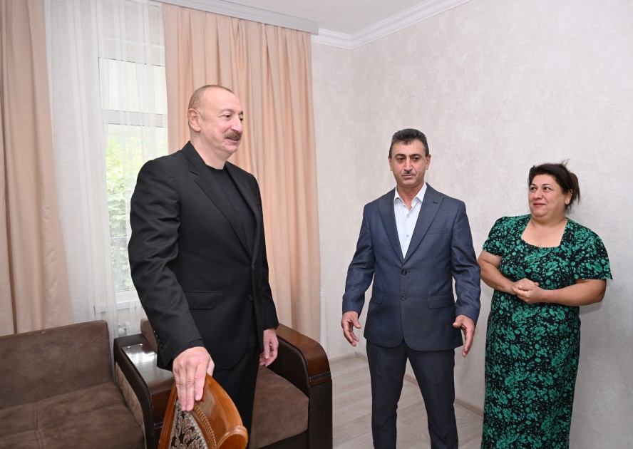 Prezident Badara kəndində olub - FOTOLAR