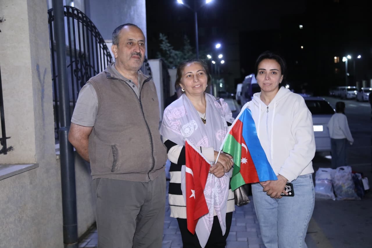 Köç karvanı Kəlbəcərə çatıb - FOTOLAR (YENİLƏNİB)