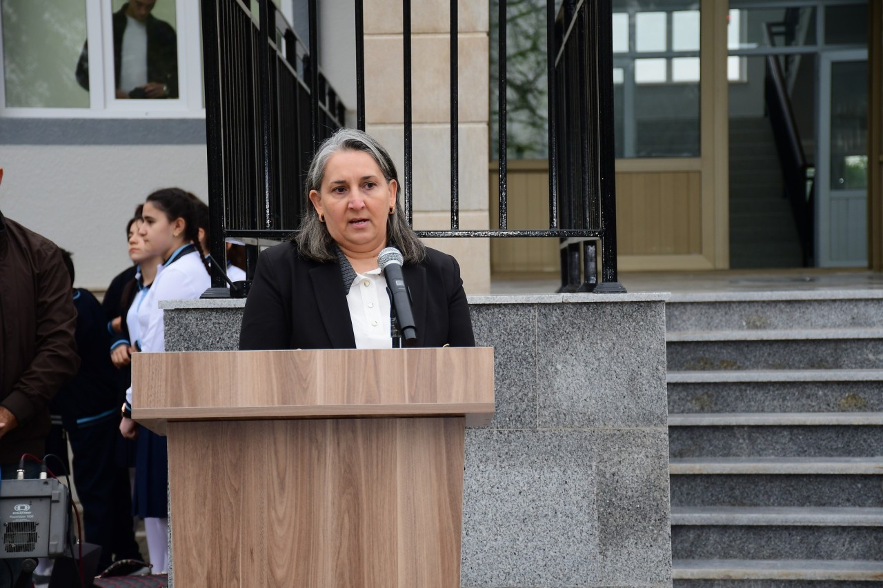 Ağdamda yeni məktəb binasının açılışı olub - FOTOLAR