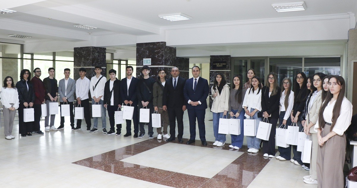 AzMİU-da yeni tədris ilinə start verildi - FOTOLAR